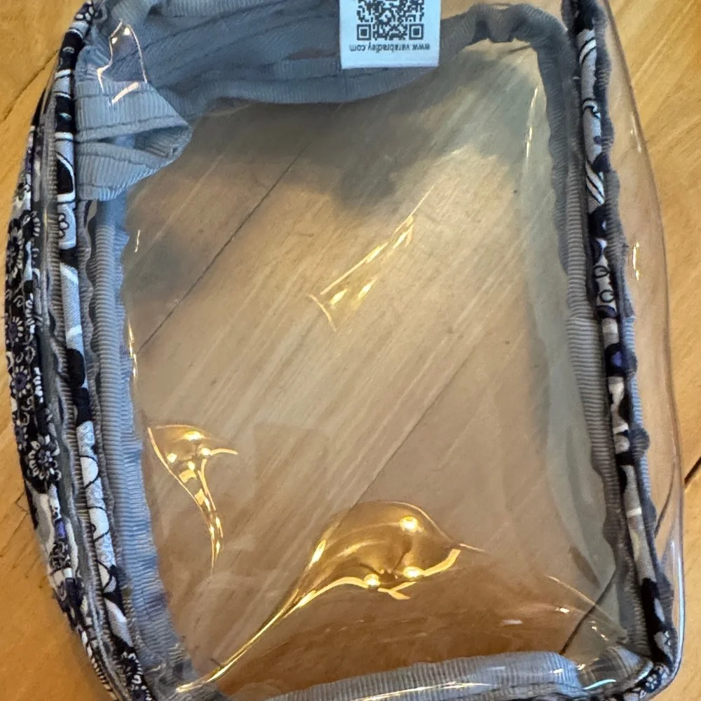Vera Bradley Medley Clear Floral Trim Fanny Pack EUC - Picture 4 of 5
